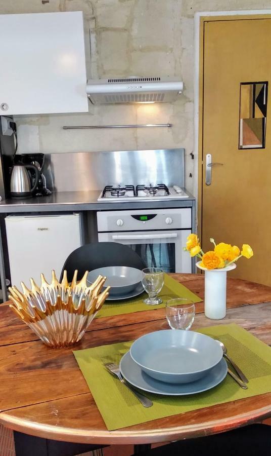 Apartamento Le Nid Des Arenes Arlés Exterior foto